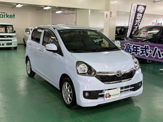 ピクシスエポック Ｇ　ＳＡ　ＣＶＴ　アクセル踏み間違い防止装置　横滑り防止装置　エコアイドル　純正ＣＤオーディオ　オートエアコン　ＡＢＳ　プッシュスタート　スマートキー　盗難警報装置　電動格納ミラー　純正アルミ　取説保証書付き（12枚目）