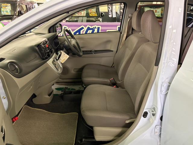 ピクシスエポック Ｇ　ＳＡ　ＣＶＴ　アクセル踏み間違い防止装置　横滑り防止装置　エコアイドル　純正ＣＤオーディオ　オートエアコン　ＡＢＳ　プッシュスタート　スマートキー　盗難警報装置　電動格納ミラー　純正アルミ　取説保証書付き（16枚目）