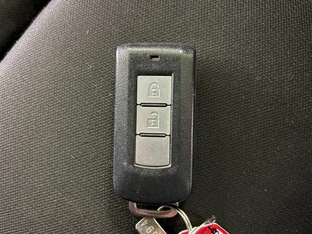 デイズ ハイウェイスター　Ｘ　後期モデル　アラウンドビューモニター　エマージェンシーブレーキ　横滑り防止装置　ハイビームアシスト　アイドリングストップ　オートエアコン　ＨＩＤ　プッシュスタート　スマートキー　ＥＴＣ付き　純正アルミ（29枚目）