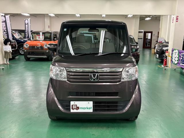 Ｎ－ＢＯＸ Ｇ・ターボＬパッケージ　純正ナビ　バックカメラ　両側パワースライドドア　クルーズコントロール　横滑り防止装置　アイドリングストップ　オートエアコン　ＡＢＳ　プッシュスタート　スマートキー　盗難警報装置　パドルシフト（8枚目）