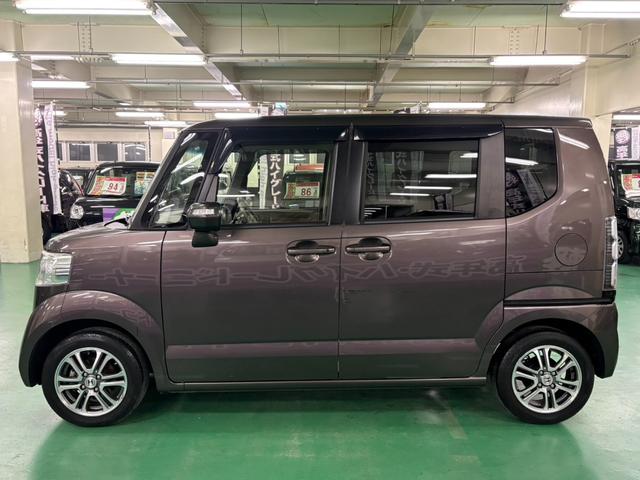 Ｎ－ＢＯＸ Ｇ・ターボＬパッケージ　純正ナビ　バックカメラ　両側パワースライドドア　クルーズコントロール　横滑り防止装置　アイドリングストップ　オートエアコン　ＡＢＳ　プッシュスタート　スマートキー　盗難警報装置　パドルシフト（11枚目）