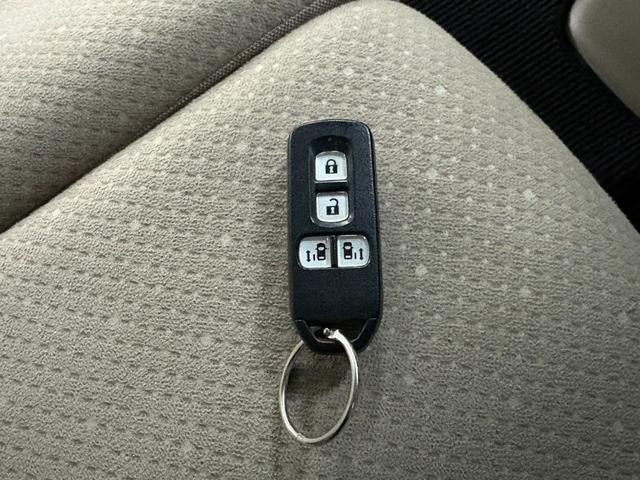 Ｎ－ＢＯＸ Ｇ・ターボＬパッケージ　純正ナビ　バックカメラ　両側パワースライドドア　クルーズコントロール　横滑り防止装置　アイドリングストップ　オートエアコン　ＡＢＳ　プッシュスタート　スマートキー　盗難警報装置　パドルシフト（27枚目）