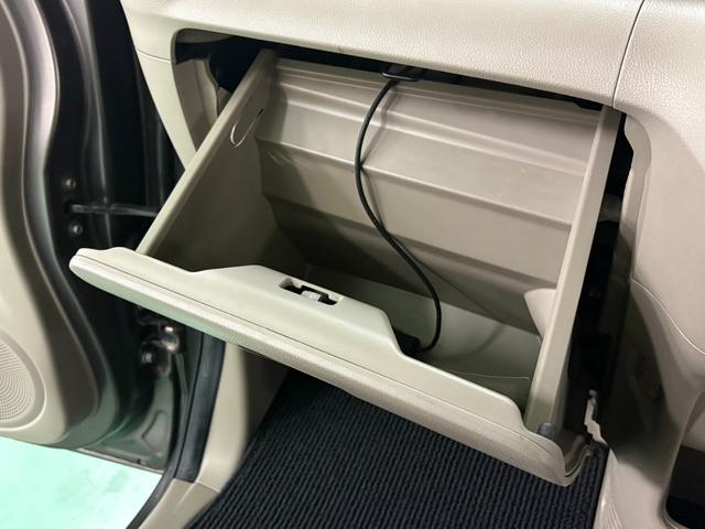 Ｎ－ＢＯＸ Ｇ・ターボＬパッケージ　純正ナビ　バックカメラ　両側パワースライドドア　クルーズコントロール　横滑り防止装置　アイドリングストップ　オートエアコン　ＡＢＳ　プッシュスタート　スマートキー　盗難警報装置　パドルシフト（29枚目）