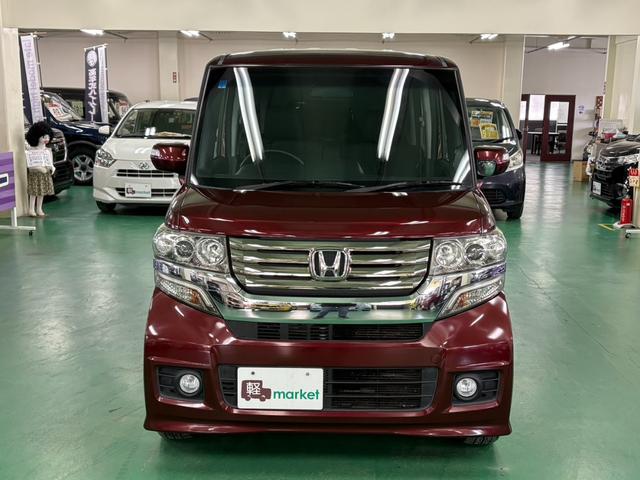 Ｎ－ＢＯＸカスタム Ｇ・ターボパッケージ　純正ナビ　バックカメラ　両側パワースライドドア　クルーズコントロール　横滑り防止装置　オートエアコン　ＨＩＤヘッドライト　プッシュスタート　スマートキー　盗難警報装置　　純正アルミ　ＥＴＣ付き（8枚目）