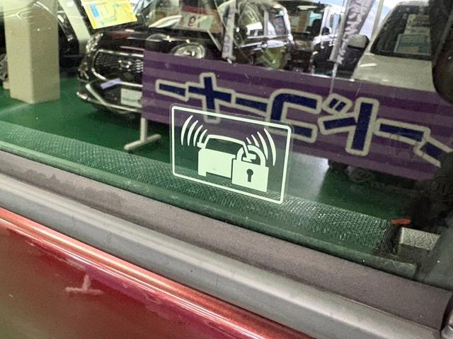 Ｎ－ＢＯＸカスタム Ｇ・ターボパッケージ　純正ナビ　バックカメラ　両側パワースライドドア　クルーズコントロール　横滑り防止装置　オートエアコン　ＨＩＤヘッドライト　プッシュスタート　スマートキー　盗難警報装置　　純正アルミ　ＥＴＣ付き（25枚目）