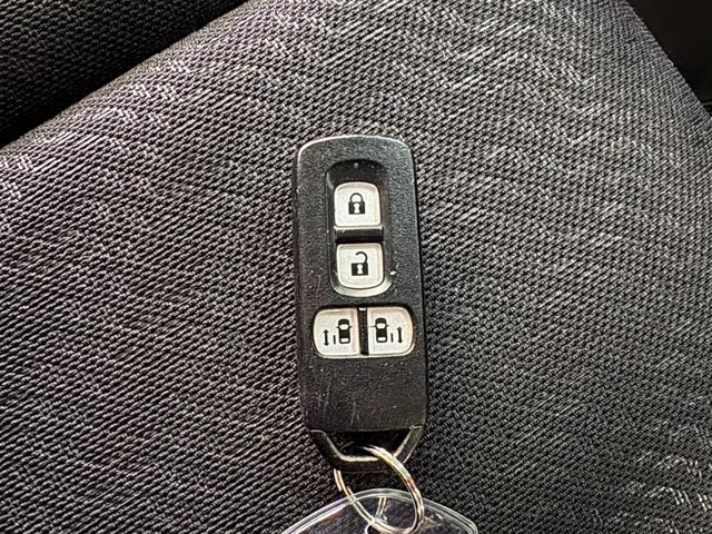 Ｎ－ＢＯＸカスタム Ｇ・ターボパッケージ　純正ナビ　バックカメラ　両側パワースライドドア　クルーズコントロール　横滑り防止装置　オートエアコン　ＨＩＤヘッドライト　プッシュスタート　スマートキー　盗難警報装置　　純正アルミ　ＥＴＣ付き（27枚目）