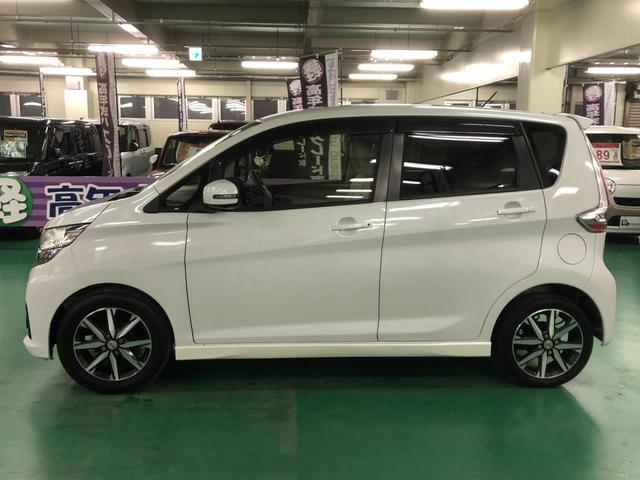 �Ƌ���藧�Ă̕�����x�e�����h���C�o�[�܂ő����̂��q�l�ɂ����X���������Ă���܂��B�@���w���������������q�l�̐��̓N�`�R�~�������������I