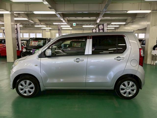 フレア ＸＧ　ユーザー下取り車　ＣＶＴ　社外ＣＤオーディオ　アイドリングストップ　オートエアコン　ベンチシート　ＡＢＳ　キーレスエントリー　盗難警報装置　電動格納ミラー　取説保証書付き（11枚目）