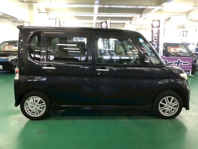 �Ƌ���藧�Ă̕�����x�e�����h���C�o�[�܂ő����̂��q�l�ɂ����X���������Ă���܂��B�@���w���������������q�l�̐��̓N�`�R�~�������������I