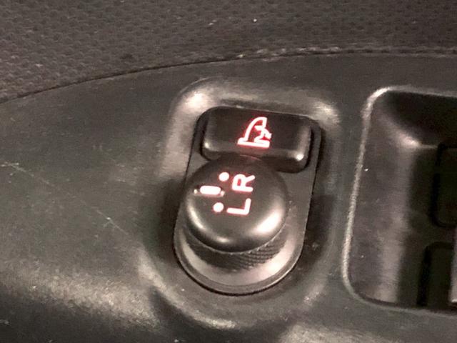 �P�K�ɂ̓T���L���b�p���烈���L���b�p�̂��Ԃ�W�����Ă���܂��􂨋C�y�Ɍ��ɗ��Ă���������