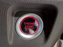 【プッシュスタート】 カギを持っている状態でブレーキを踏んでこちらのボタンを押していただくとエンジンがスタートします!