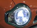 【ＨＩＤヘッドライト】　夜間でも明るく前方を照らしてくれるＨＩＤヘッドライトです！