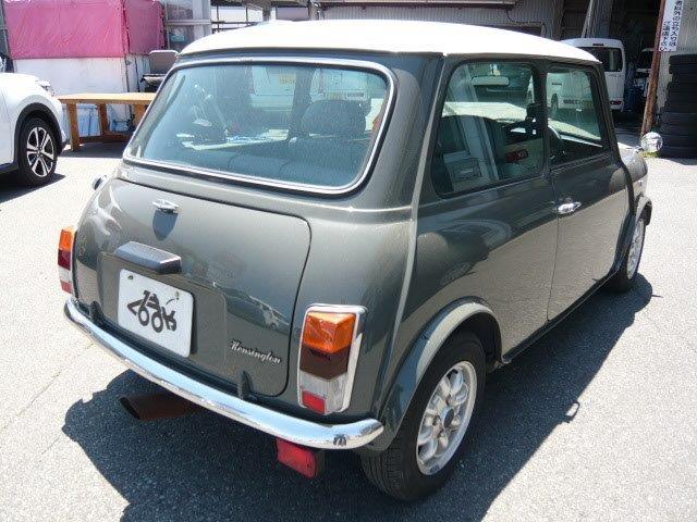 ＭＩＮＩ ケンジントン　色替車（ユーコングレーＩＩ）（4枚目）