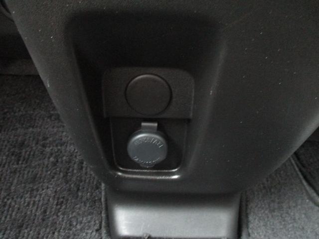 フレアワゴン ハイブリッドXS プッシュスタートエンジン/スマートキー/バックカメラ/ETC/ベンチシート/オートライト/電動格納ドアミラー/シートヒーター/アイドリングストップ/DVD再生/ナビ/TV/フロアマット/ドアバイザー(36枚目)