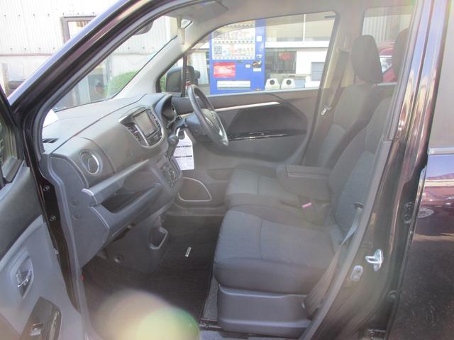 ワゴンＲスティングレー Ｘ　４ＷＤ／プッシュスタートエンジン／スマートキー／ベンチシート／アイドリングストップ／ナビ／ＴＶ／オートライト／電格ドアミラー／ハンドルスイッチ／シートヒーター／フロアマット／ドアバイザー／ＨＩＤ（15枚目）