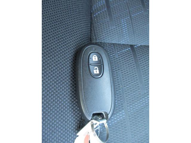 ワゴンＲスティングレー Ｘ　４ＷＤ／プッシュスタートエンジン／スマートキー／ベンチシート／アイドリングストップ／ナビ／ＴＶ／オートライト／電格ドアミラー／ハンドルスイッチ／シートヒーター／フロアマット／ドアバイザー／ＨＩＤ（31枚目）