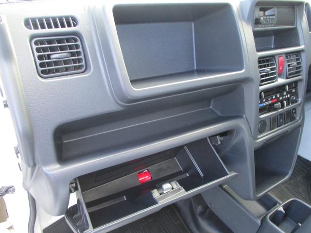 キャリイトラック KCパワステ農繁仕様 4WD/5速MT/エアコン/パワステ/作業灯/AM・FMラジオ/ドアバイザー(22枚目)