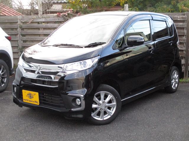 ｅＫカスタム Ｇセーフティパッケージ　プッシュスタートエンジン／スマートキー／オートライト／ナビ／ＴＶ／ＤＶＤ再生／Ｂｌｕｅｔｏｏｔｈ／電格ドアミラー／ハンドルスイッチ／アルミホイール／シートヒーター／アイドリングストップ／ＥＴＣ（2枚目）