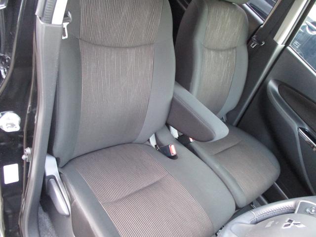 ｅＫカスタム Ｇセーフティパッケージ　プッシュスタートエンジン／スマートキー／オートライト／ナビ／ＴＶ／ＤＶＤ再生／Ｂｌｕｅｔｏｏｔｈ／電格ドアミラー／ハンドルスイッチ／アルミホイール／シートヒーター／アイドリングストップ／ＥＴＣ（12枚目）