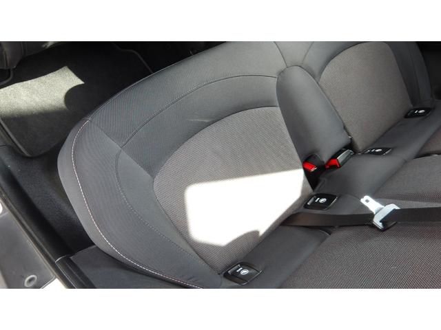 ＭＩＮＩ クーパー　／５ドア／コンフォートアクセス／純正ＨＤＤナビ／Ｂｌｕｅｔｏｏｔｈ／バックカメラ／ソナー／ドラレコ／ＥＴＣ／スマートキー／オートＬＥＤ／ＬＥＤフォグ／サイドエアバック／ＡＵＸ／ＵＳＢ／自社工場１年保証（26枚目）