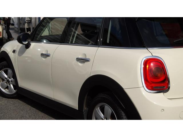 ＭＩＮＩ クーパー　／５ドア／コンフォートアクセス／純正ＨＤＤナビ／Ｂｌｕｅｔｏｏｔｈ／バックカメラ／ソナー／ドラレコ／ＥＴＣ／スマートキー／オートＬＥＤ／ＬＥＤフォグ／サイドエアバック／ＡＵＸ／ＵＳＢ／自社工場１年保証（57枚目）