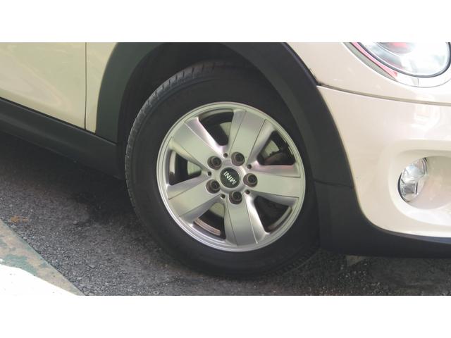 ＭＩＮＩ クーパー　／５ドア／コンフォートアクセス／純正ＨＤＤナビ／Ｂｌｕｅｔｏｏｔｈ／バックカメラ／ソナー／ドラレコ／ＥＴＣ／スマートキー／オートＬＥＤ／ＬＥＤフォグ／サイドエアバック／ＡＵＸ／ＵＳＢ／自社工場１年保証（65枚目）