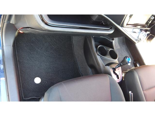 アクア Ｓスタイルブラック　／禁煙車／ブレーキサポート／レーンアシスト／純正ナビ／フルセグ／Ｂｌｕｅｔｏｏｔｈ／バックカメラ／ビルトインＥＴＣ／ドラレコ／オートＬＥＤ／オートハイビーム／オートミラー／自社工場１年保証付／（24枚目）