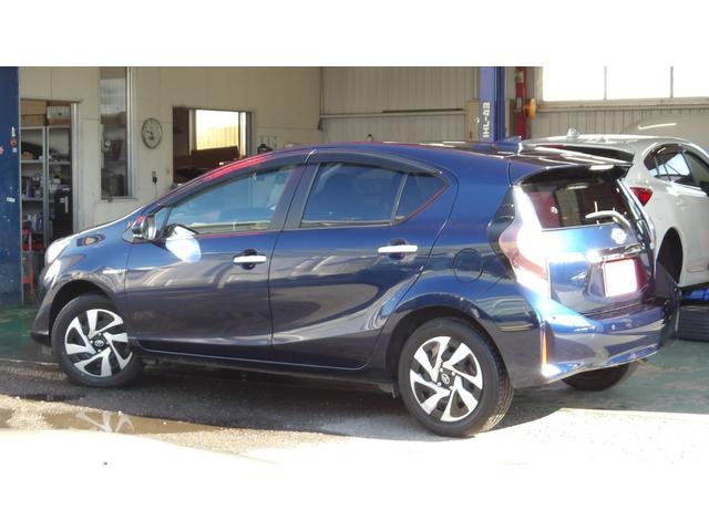 アクア Ｓスタイルブラック　／新車ワンオーナー／禁煙車／ブレーキサポート／レーンアシスト／純正大型ナビ／フルセグ／Ｂｌｕｅｔｏｏｔｈ／バックカメラ／ソナー／ドラレコ前後／ＥＴＣ／Ｗシートヒーター／オートＬＥＤ／オートハイビーム／（8枚目）