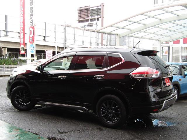 20XブラクエクストリーマXエマージェンシブレーキP /ルーフレール/切り替え式4WD/大型電動サンルーフ/メーカー純正SDナビ/フルセグ/Bluetooth/アラウンドビューモニター/オートLEDライト/Wシートヒーター/新車ワンオーナー/禁煙車/(10枚目)