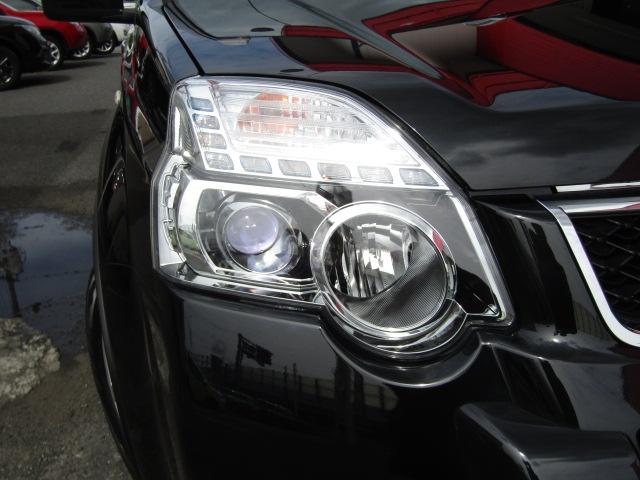 20Xt /4WD/ハイパールーフレール/全席シートヒーター/18インチAW/オートHIDライト/フォグ/純正SDナビ/フルセグ/Bluetooth/バックカメラ/ETC/自社工場1年保証/後期モデル/禁煙車/(14枚目)