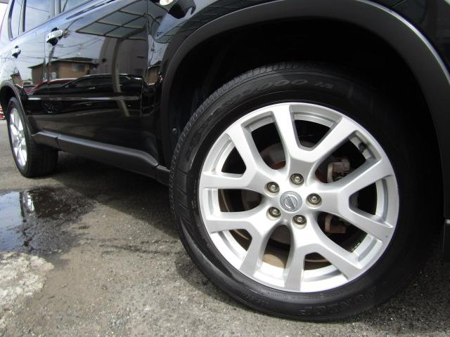 20Xt /4WD/ハイパールーフレール/全席シートヒーター/18インチAW/オートHIDライト/フォグ/純正SDナビ/フルセグ/Bluetooth/バックカメラ/ETC/自社工場1年保証/後期モデル/禁煙車/(16枚目)