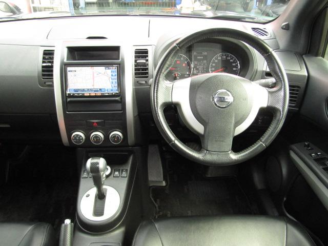 20Xt /4WD/ハイパールーフレール/全席シートヒーター/18インチAW/オートHIDライト/フォグ/純正SDナビ/フルセグ/Bluetooth/バックカメラ/ETC/自社工場1年保証/後期モデル/禁煙車/(49枚目)