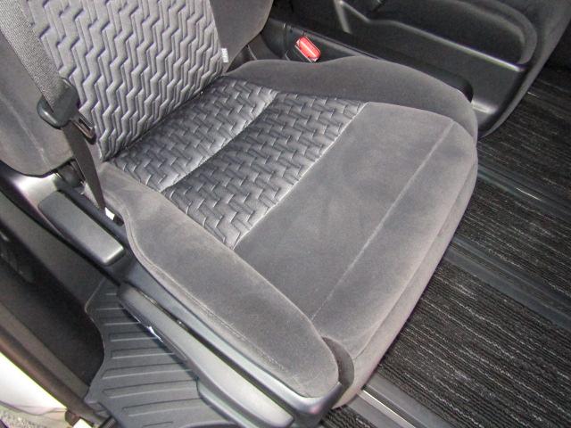 3.5SA /4WD/両側パワースライドドア/純正大型SDナビ/純正フリップダウンモニター/フルセグ/バックカメラ/ドラレコ/スマートキー2本/純正Opモデリスタサス/後期用純正18インチAW/7人乗/禁煙車(43枚目)