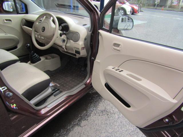 F /禁煙車/ユーザー様下取り直売車/5速MT/前後ドライブレコーダー/ETC/5ドア/フロアマット/ドアバイザー/キーレス/スペアキー/(27枚目)