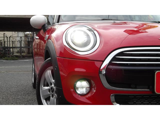 ＭＩＮＩ クーパー　禁煙車／インテリジェントセーフティー／コンフォートアクセス／純正ナビ／Ｂｌｕｅｔｏｏｔｈ／バックカメラ／前後ソナー／ＥＴＣ／スマートキー２本／オートＬＥＤ／ＬＥＤフォグ／後期モデル／サイドエアバック／（14枚目）