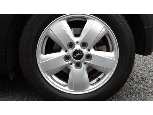 ＭＩＮＩ クーパー　禁煙車／インテリジェントセーフティー／コンフォートアクセス／純正ナビ／Ｂｌｕｅｔｏｏｔｈ／バックカメラ／前後ソナー／ＥＴＣ／スマートキー２本／オートＬＥＤ／ＬＥＤフォグ／後期モデル／サイドエアバック／（17枚目）