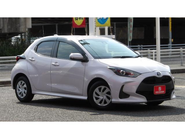 ヤリス ハイブリッドＸ　禁煙車／ブレーキサポート／レーンアシスト／純正ナビ／Ｂｌｕｅｔｏｏｔｈ／バックカメラ／前後ソナー／スマートキー／オートＬＥＤ／オートハイビーム／オートミラー／サイドエアバック／ＵＳＢ／ステアＳＷ／（13枚目）