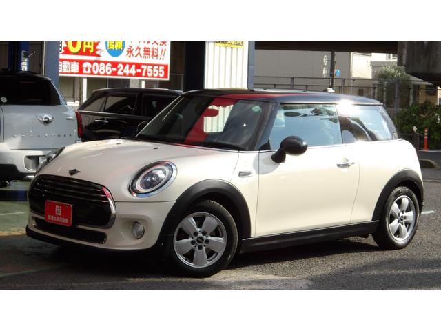 ＭＩＮＩ クーパー　／禁煙車／後期モデル／インテリジェントセーフティ／コンフォートアクセス／タッチパネル純正ナビ／Ｂｌｕｅｔｏｏｔｈ／バックカメラ／ソナー／スマートキー／オートＬＥＤ／ＬＥＤフォグ／純正１５インチＡＷ／（10枚目）
