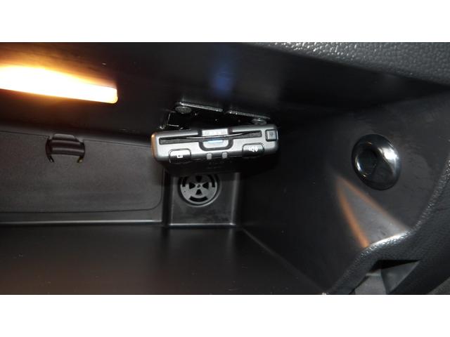 ＭＩＮＩ クーパー　／禁煙車／後期モデル／インテリジェントセーフティ／コンフォートアクセス／タッチパネル純正ナビ／Ｂｌｕｅｔｏｏｔｈ／バックカメラ／ソナー／スマートキー／オートＬＥＤ／ＬＥＤフォグ／純正１５インチＡＷ／（35枚目）