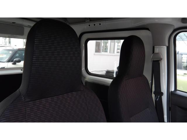 ハイゼットカーゴ DX /ブレーキアシスト/ワイドナビ/フルセグ/Bluetooth/バックカメラ/前後ソナー/ETC/ドラレコ/オートライト/オーバーヘッドシェルフ/自社工場1年保証付き/(16枚目)