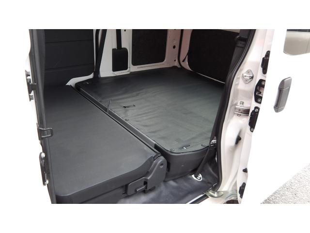 ハイゼットカーゴ DX /ブレーキアシスト/ワイドナビ/フルセグ/Bluetooth/バックカメラ/前後ソナー/ETC/ドラレコ/オートライト/オーバーヘッドシェルフ/自社工場1年保証付き/(30枚目)