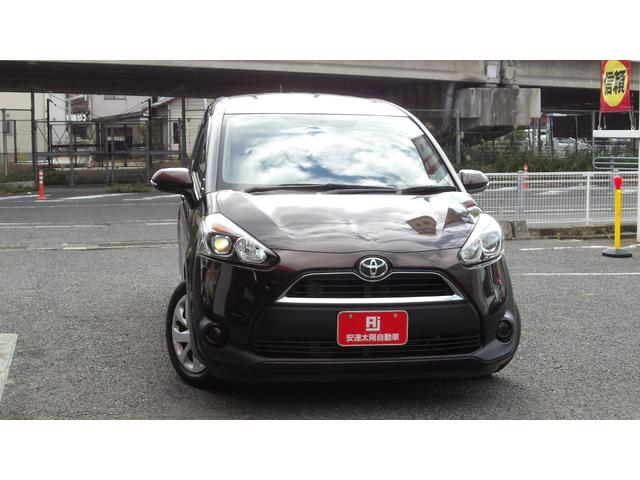 シエンタ X Vパッケージ /禁煙車/7人乗り/両側スライドドア/ストラーダワイドナビ/フルセグ/Bluetooth/DVD再生/ETC/自社工場1年保証付き/(12枚目)
