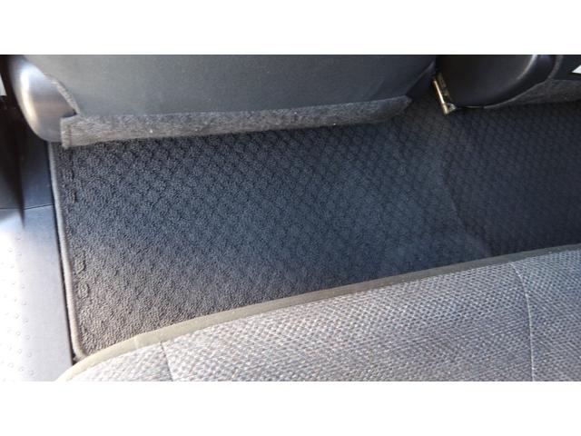 シエンタ X Vパッケージ /禁煙車/7人乗り/両側スライドドア/ストラーダワイドナビ/フルセグ/Bluetooth/DVD再生/ETC/自社工場1年保証付き/(28枚目)