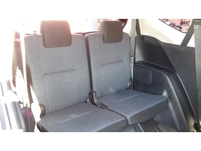 シエンタ X Vパッケージ /禁煙車/7人乗り/両側スライドドア/ストラーダワイドナビ/フルセグ/Bluetooth/DVD再生/ETC/自社工場1年保証付き/(33枚目)