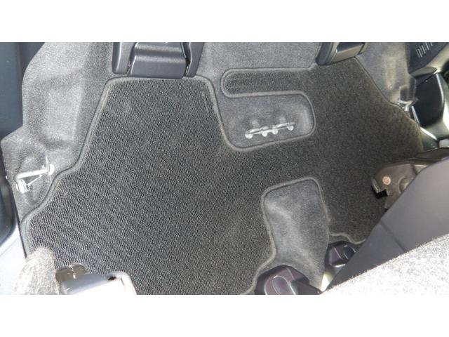 シエンタ X Vパッケージ /禁煙車/7人乗り/両側スライドドア/ストラーダワイドナビ/フルセグ/Bluetooth/DVD再生/ETC/自社工場1年保証付き/(36枚目)