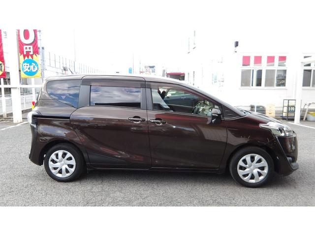 シエンタ X Vパッケージ /禁煙車/7人乗り/両側スライドドア/ストラーダワイドナビ/フルセグ/Bluetooth/DVD再生/ETC/自社工場1年保証付き/(64枚目)