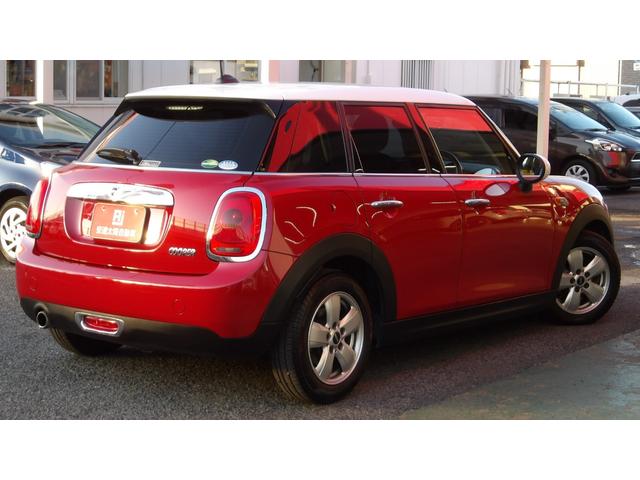 ＭＩＮＩ クーパー　／禁煙車／５ドア／ＭＩＮＩドライビングモード／純正ＨＤＤナビ／Ｂｌｕｅｔｏｏｔｈ／ＤＶＤ再生（アルパイン）／ＥＴＣ／スマートキー２本／自社工場１年保証付き／（9枚目）