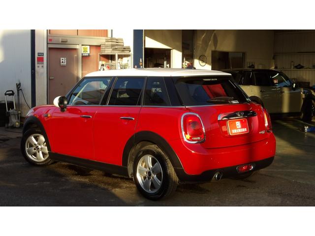 ＭＩＮＩ クーパー　／禁煙車／５ドア／ＭＩＮＩドライビングモード／純正ＨＤＤナビ／Ｂｌｕｅｔｏｏｔｈ／ＤＶＤ再生（アルパイン）／ＥＴＣ／スマートキー２本／自社工場１年保証付き／（11枚目）