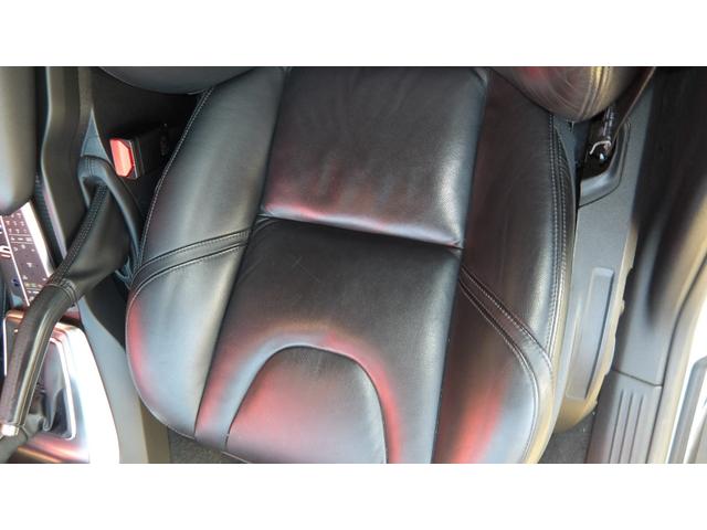 V40 T4 /ユーザー様下取り直売/禁煙車/純正ナビ/フルセグ/Bluetooth/バックカメラ/リアソナー/ETC/本革パワーシート/Wシートヒーター/オートHID/フォグ/スマートキー2本/純正17インチAW(24枚目)