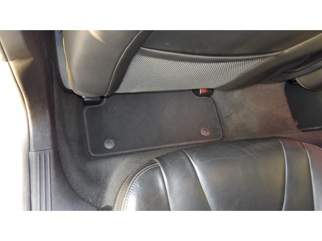 V40 T4 /ユーザー様下取り直売/禁煙車/純正ナビ/フルセグ/Bluetooth/バックカメラ/リアソナー/ETC/本革パワーシート/Wシートヒーター/オートHID/フォグ/スマートキー2本/純正17インチAW(29枚目)